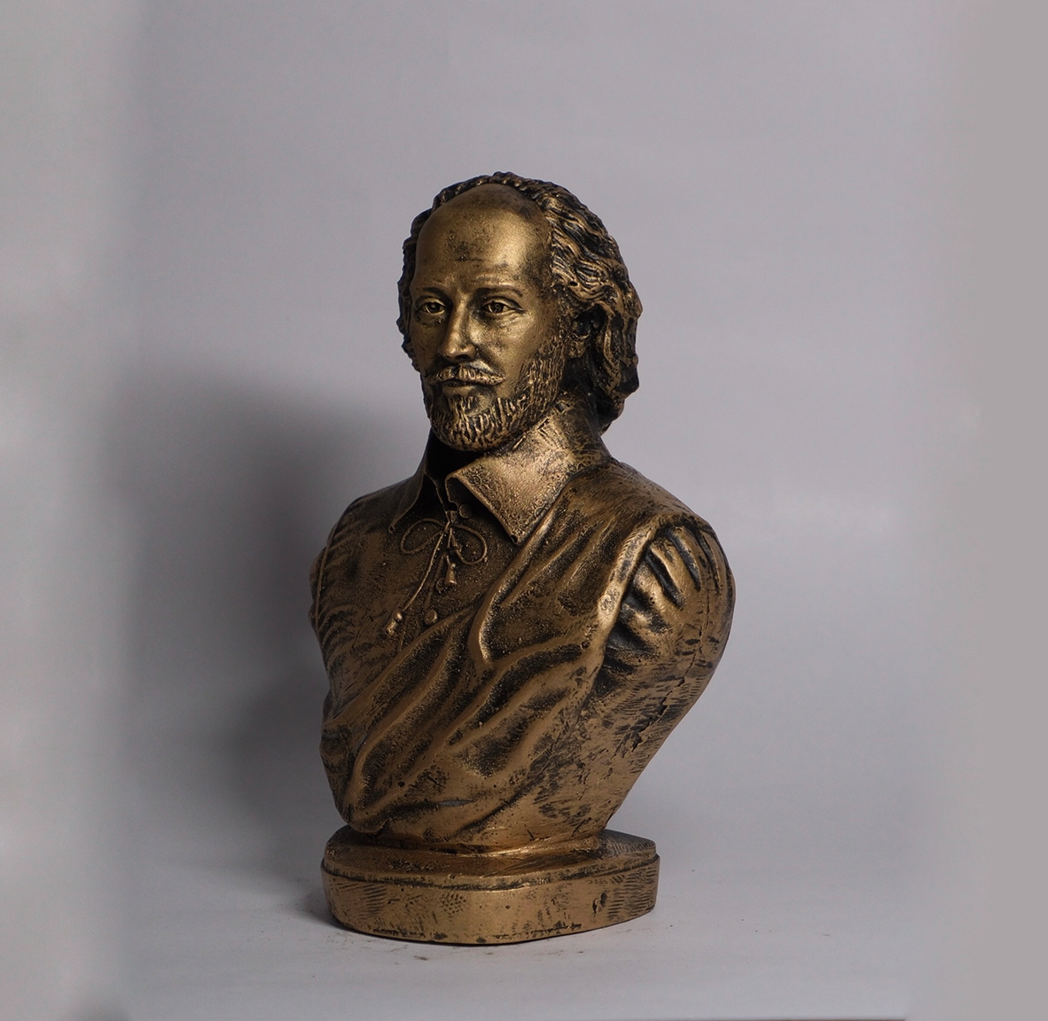 William Shakespeare 6 inch stone dust brass finish miniature statue